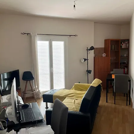 Apartman Napols 87 *